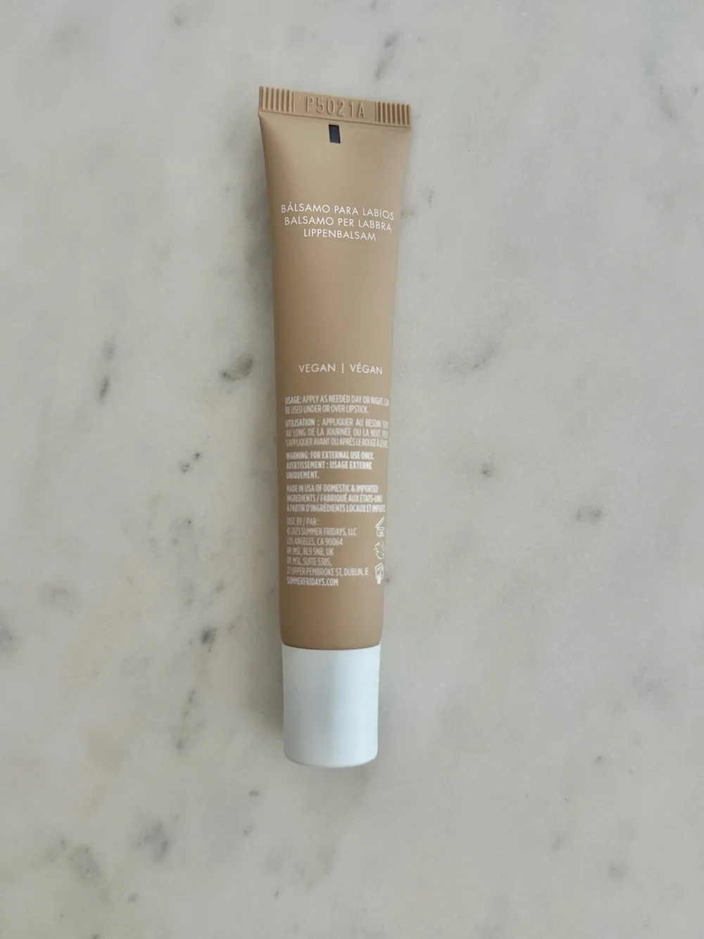 SUMMER FRIDAYS Lip Butter Balm Treatment for Hydration + Nourishing Shine